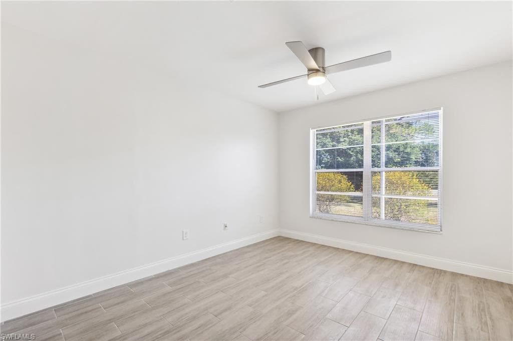 99 9th St, Bonita Springs, FL 34134-12