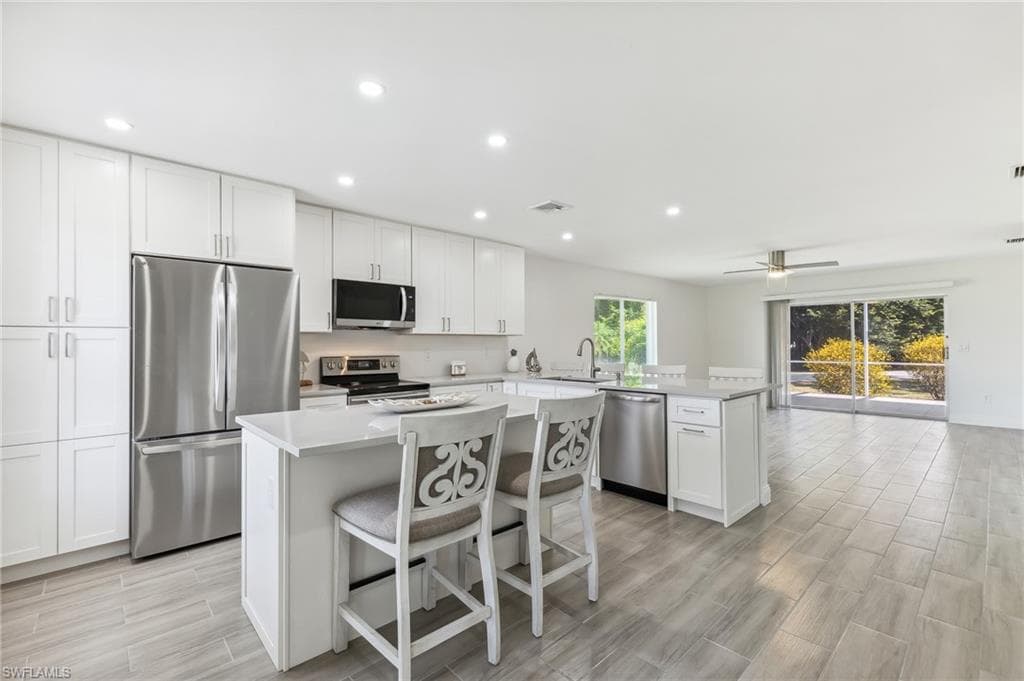 99 9th St, Bonita Springs, FL 34134-6