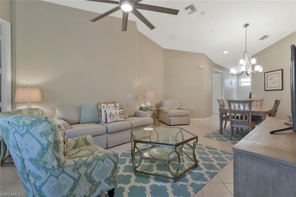 4665 Hawks Nest Way N201, Naples, FL 34114-9
