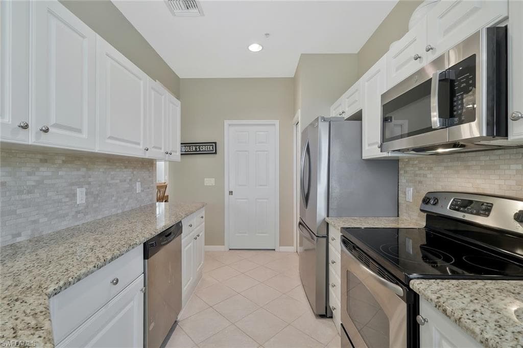 4665 Hawks Nest Way N201, Naples, FL 34114-13