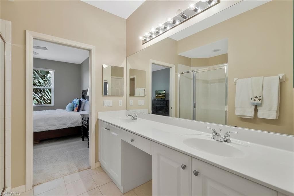 4665 Hawks Nest Way N201, Naples, FL 34114-20