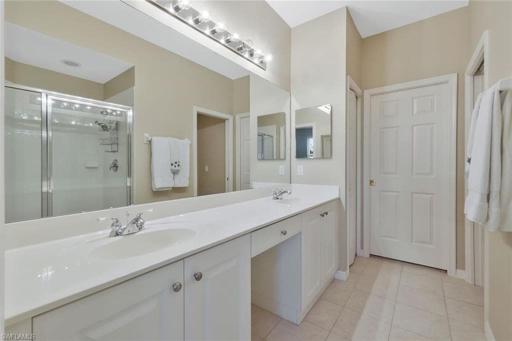 4665 Hawks Nest Way N201, Naples, FL 34114-21