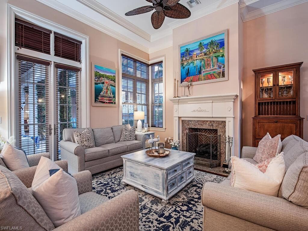 1975 Gulf Shore Blvd S, Naples, FL 34102-11