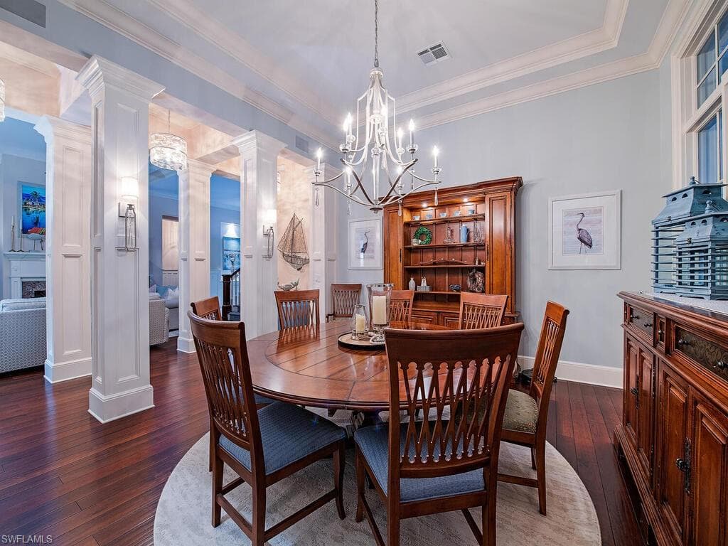 1975 Gulf Shore Blvd S, Naples, FL 34102-14