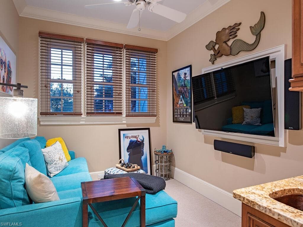 1975 Gulf Shore Blvd S, Naples, FL 34102-30