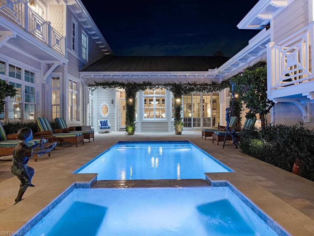 1975 Gulf Shore Blvd S, Naples, FL 34102-44