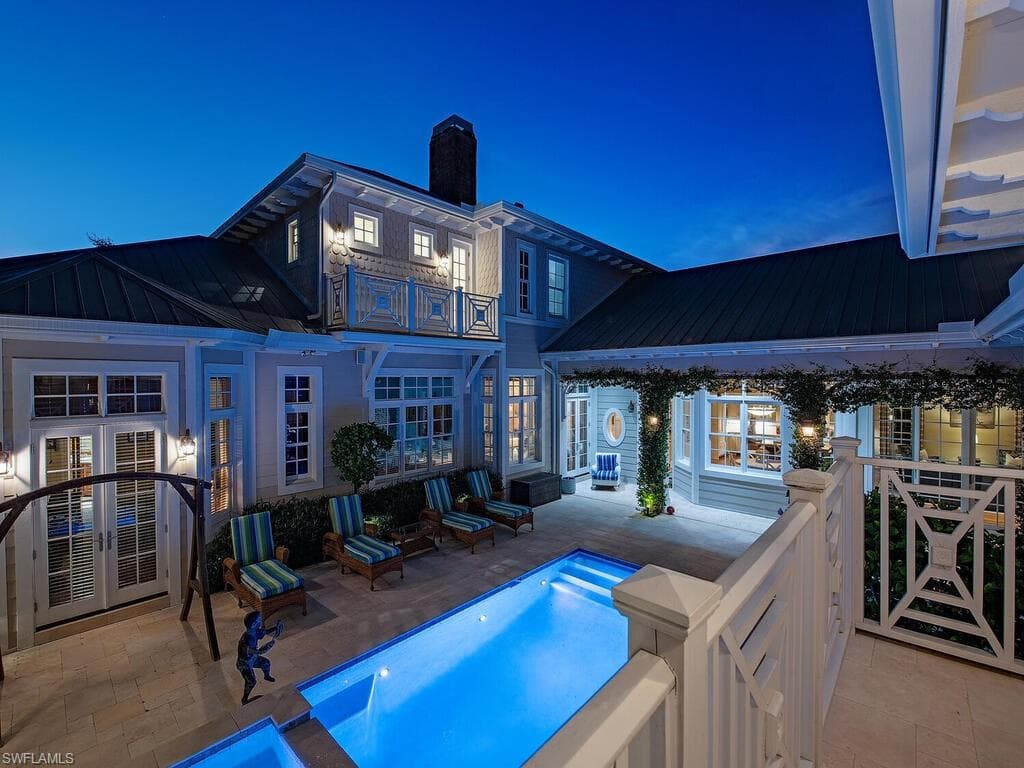 1975 Gulf Shore Blvd S, Naples, FL 34102-48