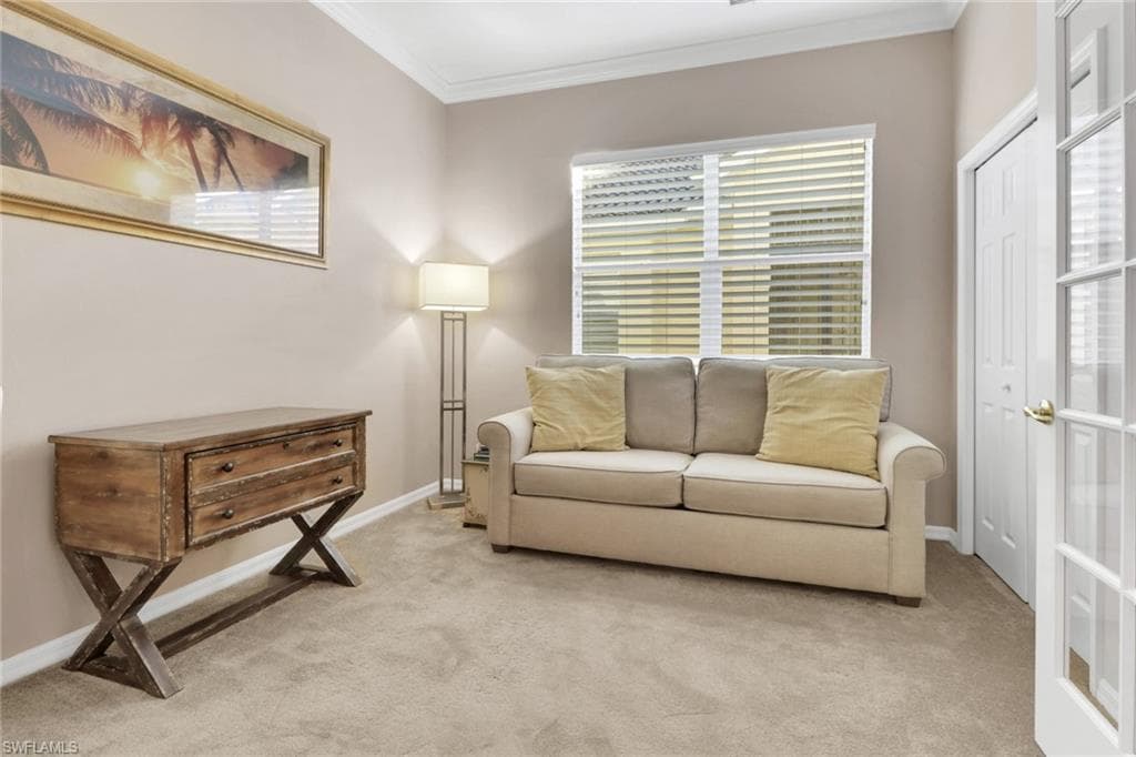 3670 Grand Cypress Dr, Naples, FL 34119-17