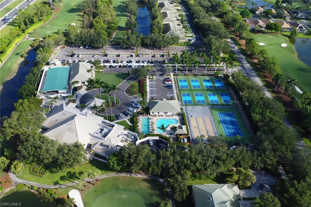 3670 Grand Cypress Dr, Naples, FL 34119-45