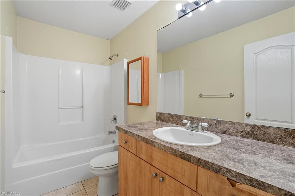 3102 12th St, Lehigh Acres, FL 33972-16