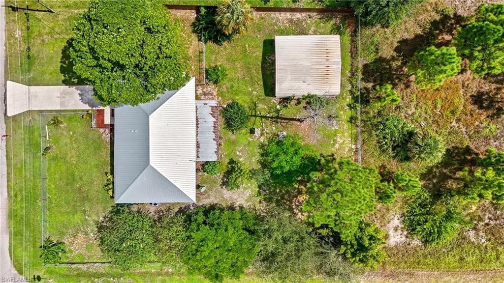 3102 12th St, Lehigh Acres, FL 33972-24