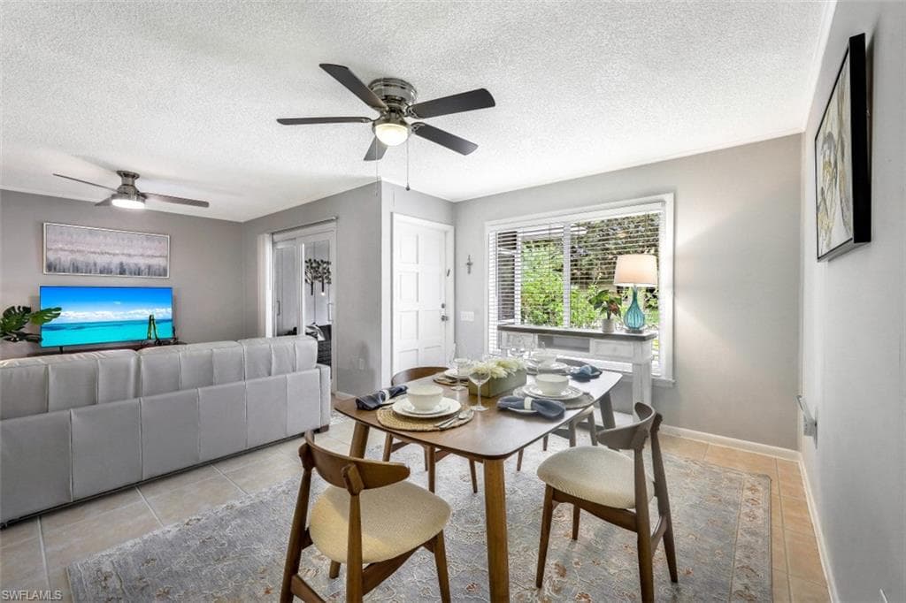 10095 7th St N 1, 2, 3, Naples, FL 34108-8