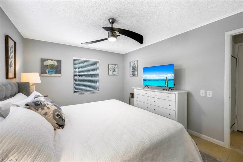 10095 7th St N 1, 2, 3, Naples, FL 34108-11