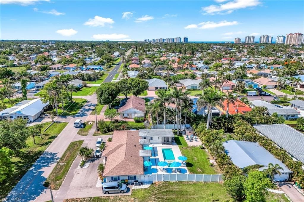 10095 7th St N 1, 2, 3, Naples, FL 34108-16