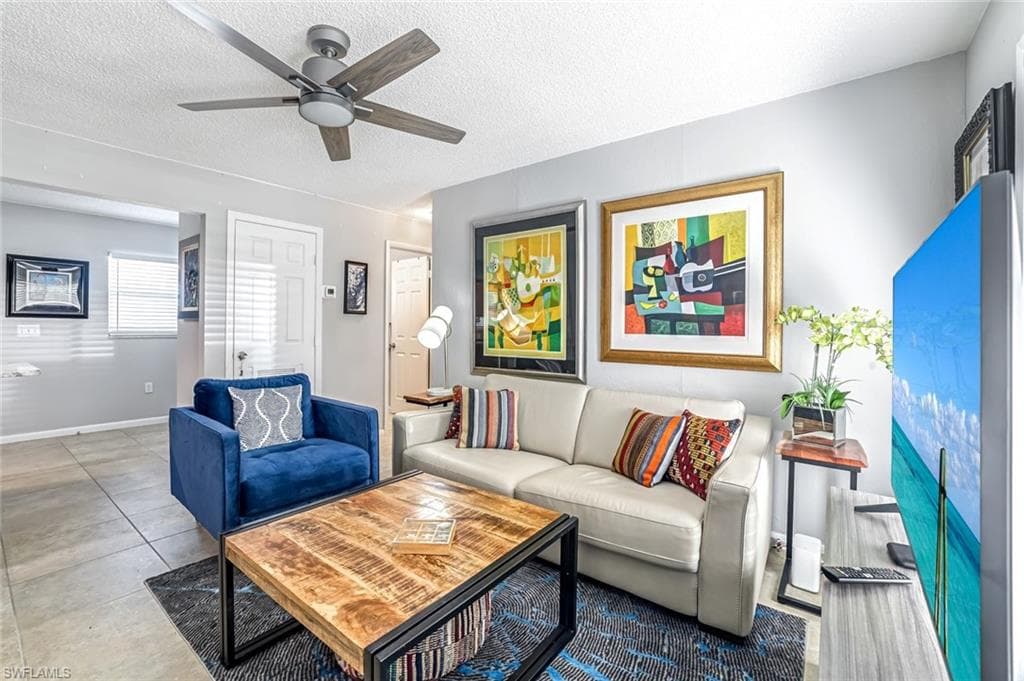 10095 7th St N 1, 2, 3, Naples, FL 34108-18