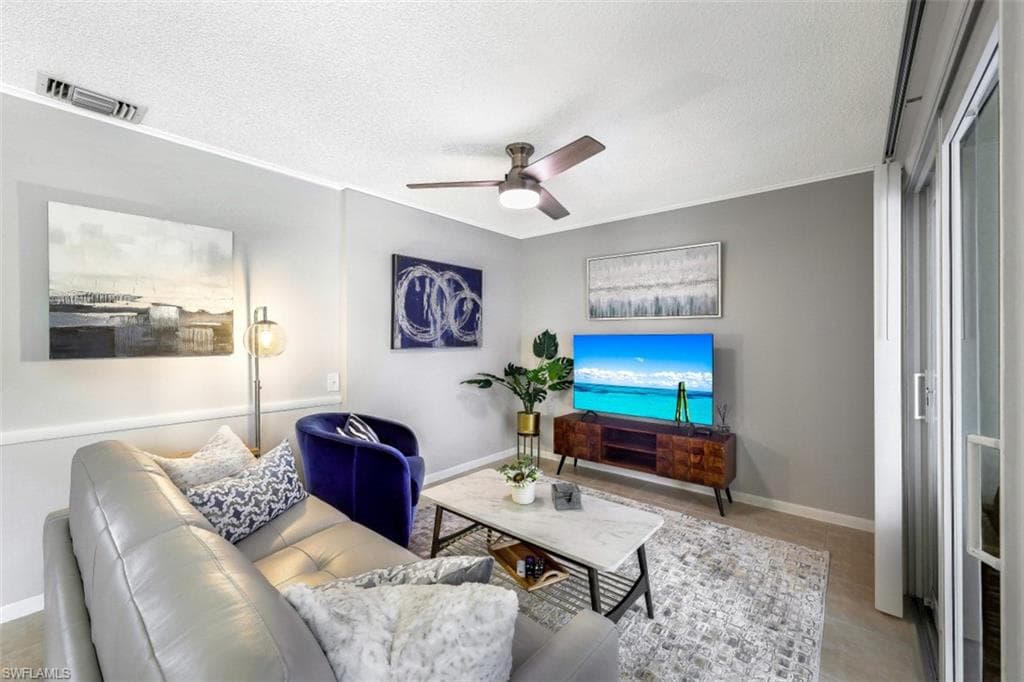 10095 7th St N 1, 2, 3, Naples, FL 34108-2