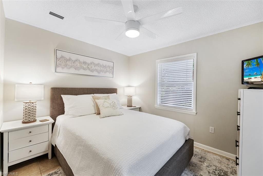 10095 7th St N 1, 2, 3, Naples, FL 34108-38