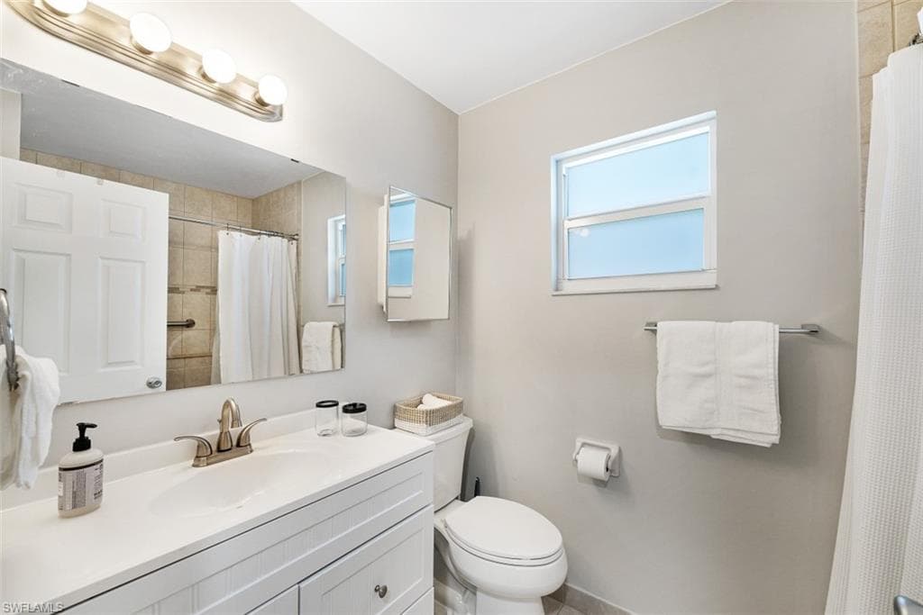 10095 7th St N 1, 2, 3, Naples, FL 34108-39