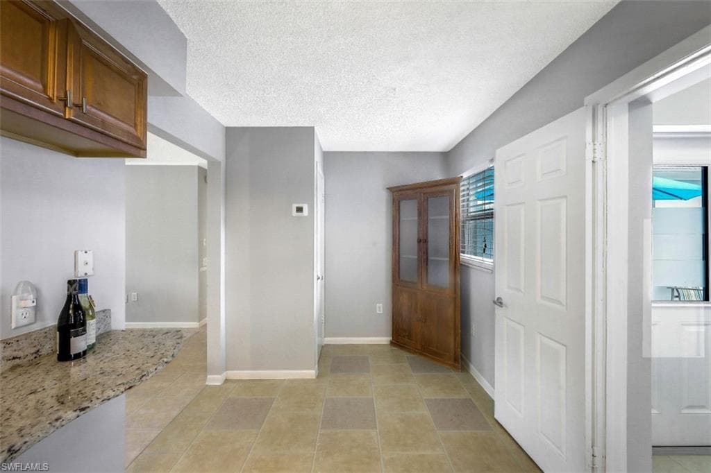 10095 7th St N 1, 2, 3, Naples, FL 34108-7