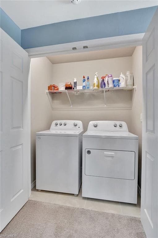 15489 Wildflower Cir, Naples, FL 34119-28