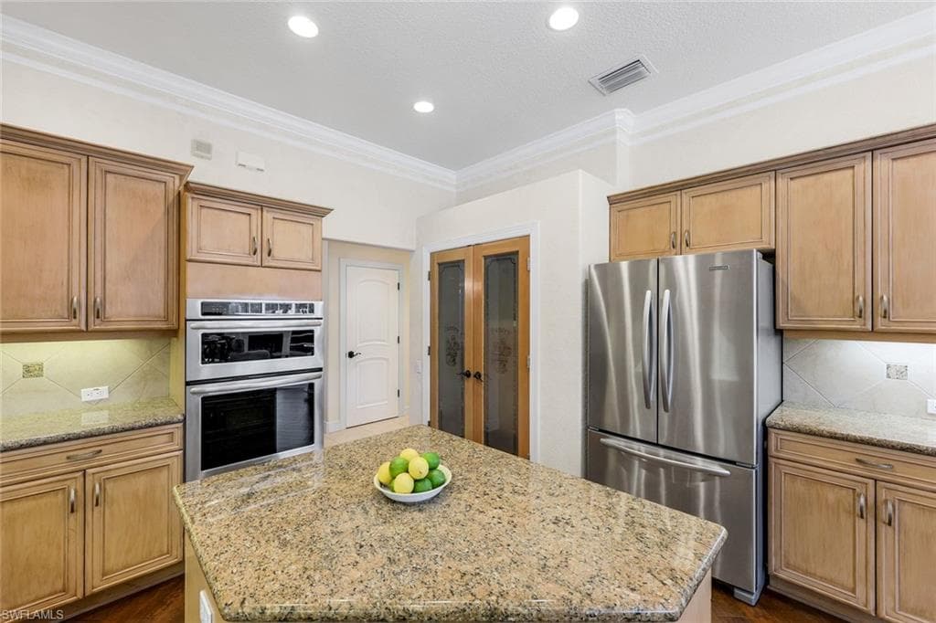 12531 Colliers Reserve Dr, Naples, FL 34110-12