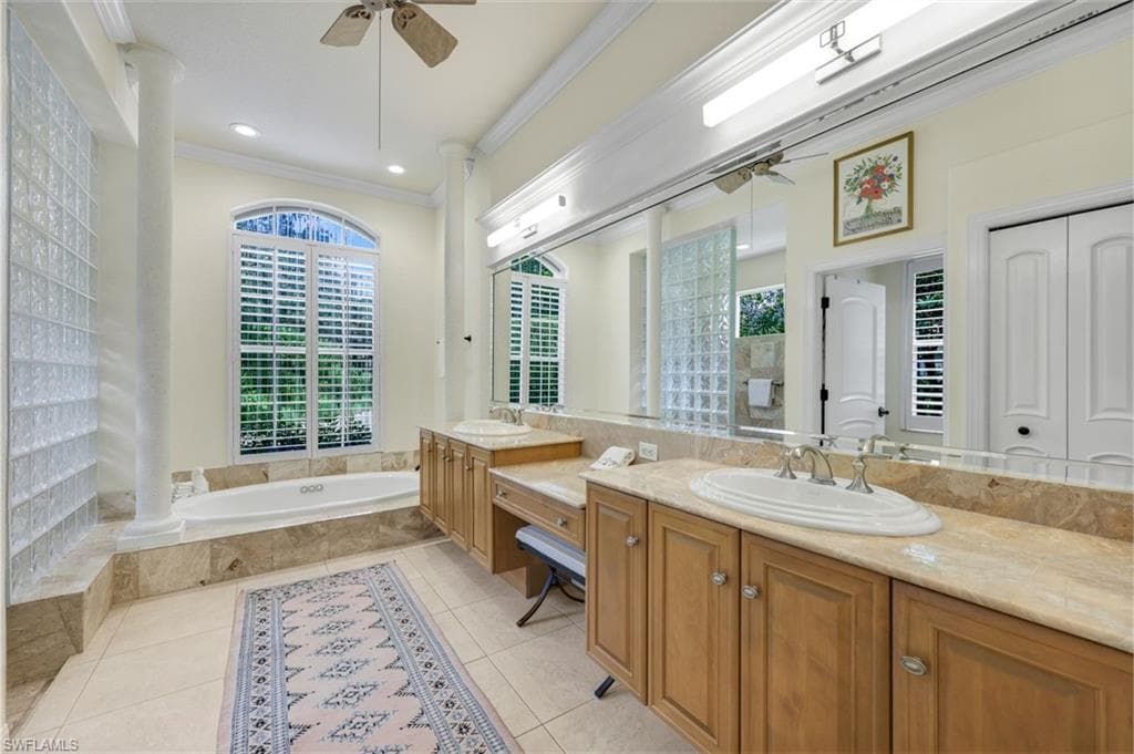 12531 Colliers Reserve Dr, Naples, FL 34110-21