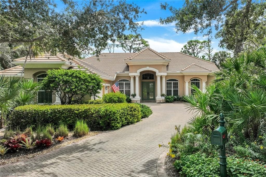12531 Colliers Reserve Dr, Naples, FL 34110-5