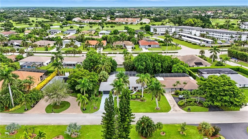 249 Pebble Beach Cir, Naples, FL 34113-44