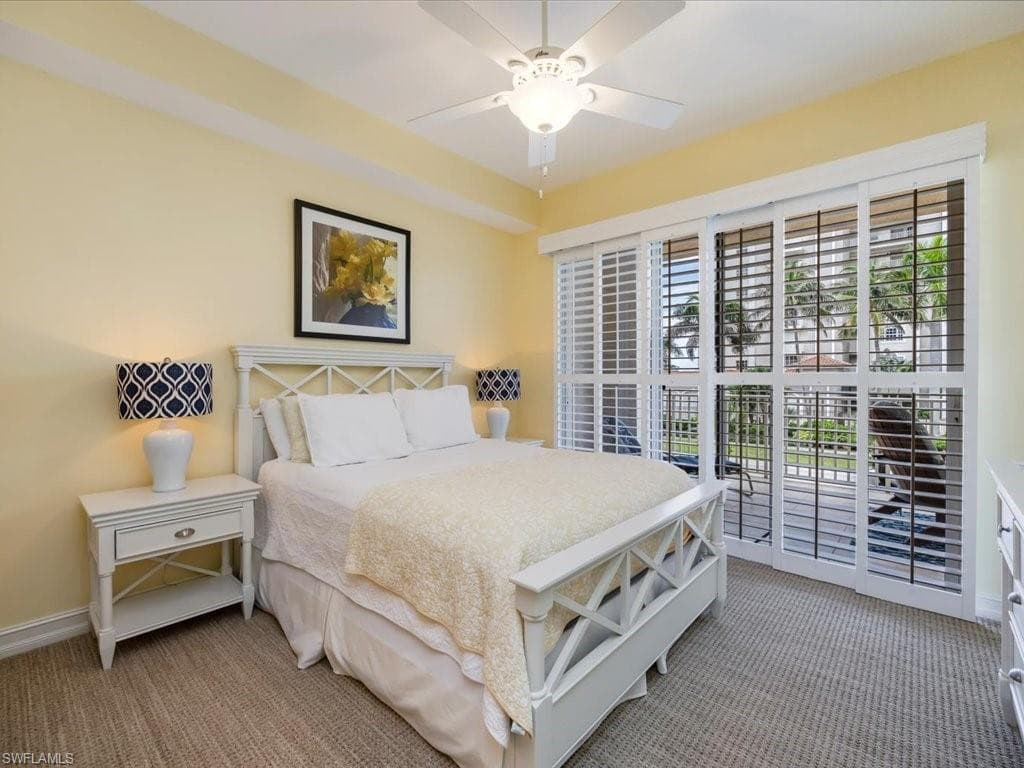 9566 Gulf Shore Dr 102, Naples, FL 34108-11