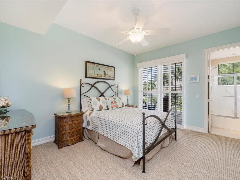 9566 Gulf Shore Dr 102, Naples, FL 34108-13