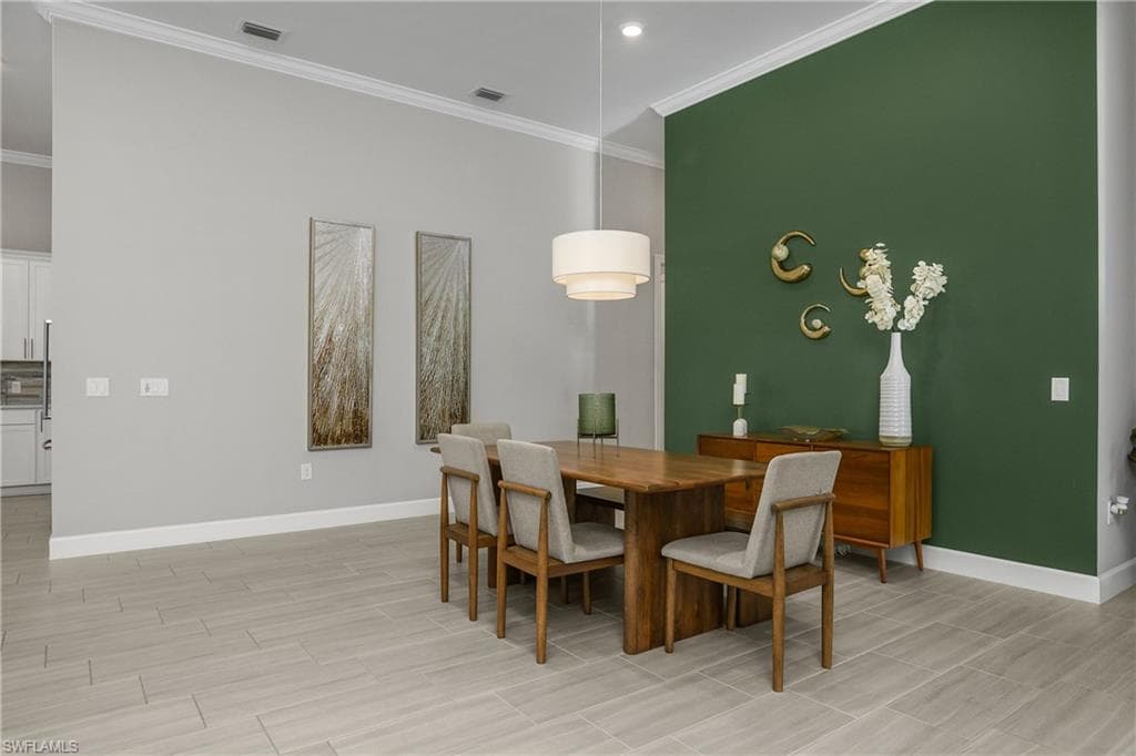 19040 Marquesa Dr, Fort Myers, FL 33913-15