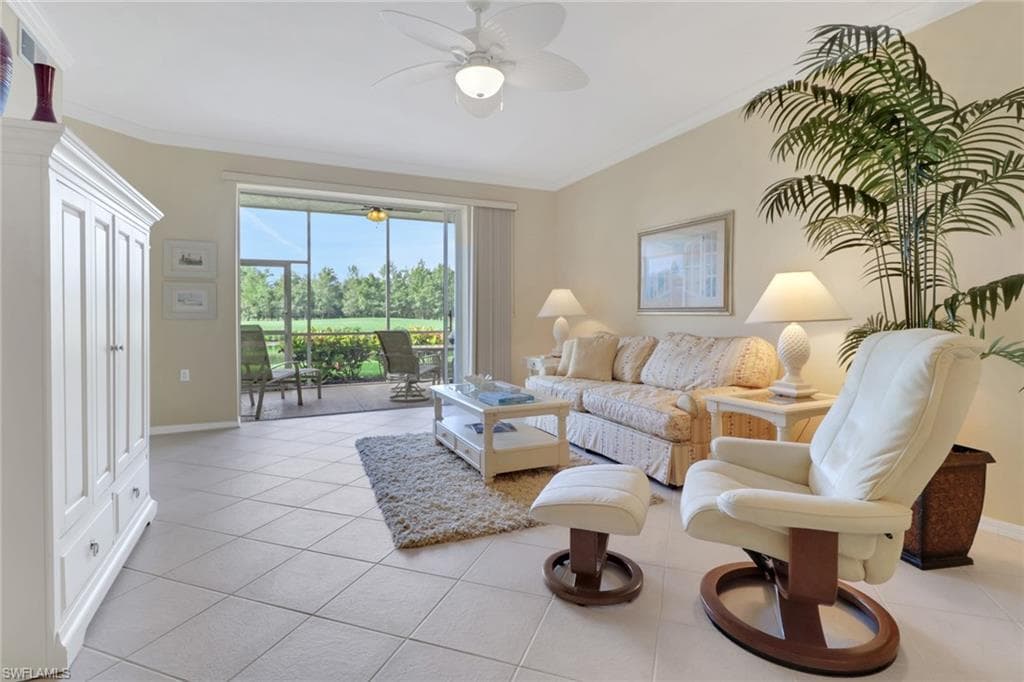 3840 Sawgrass Way 2811, Naples, FL 34112-13