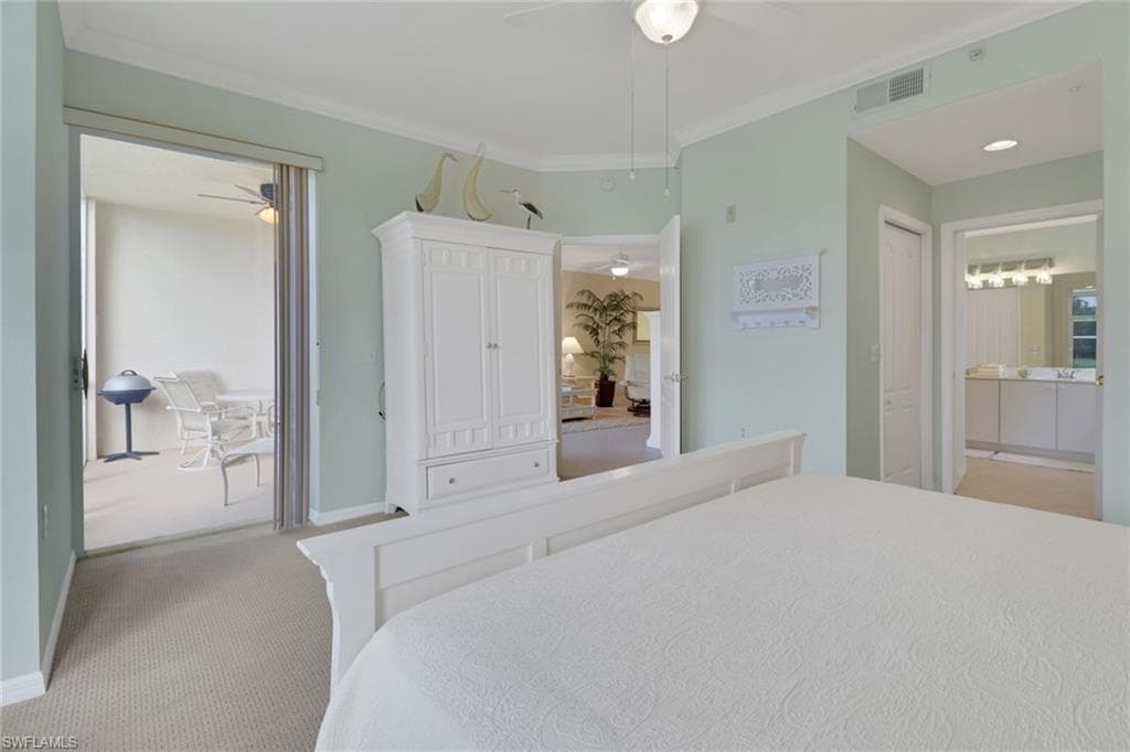 3840 Sawgrass Way 2811, Naples, FL 34112-17