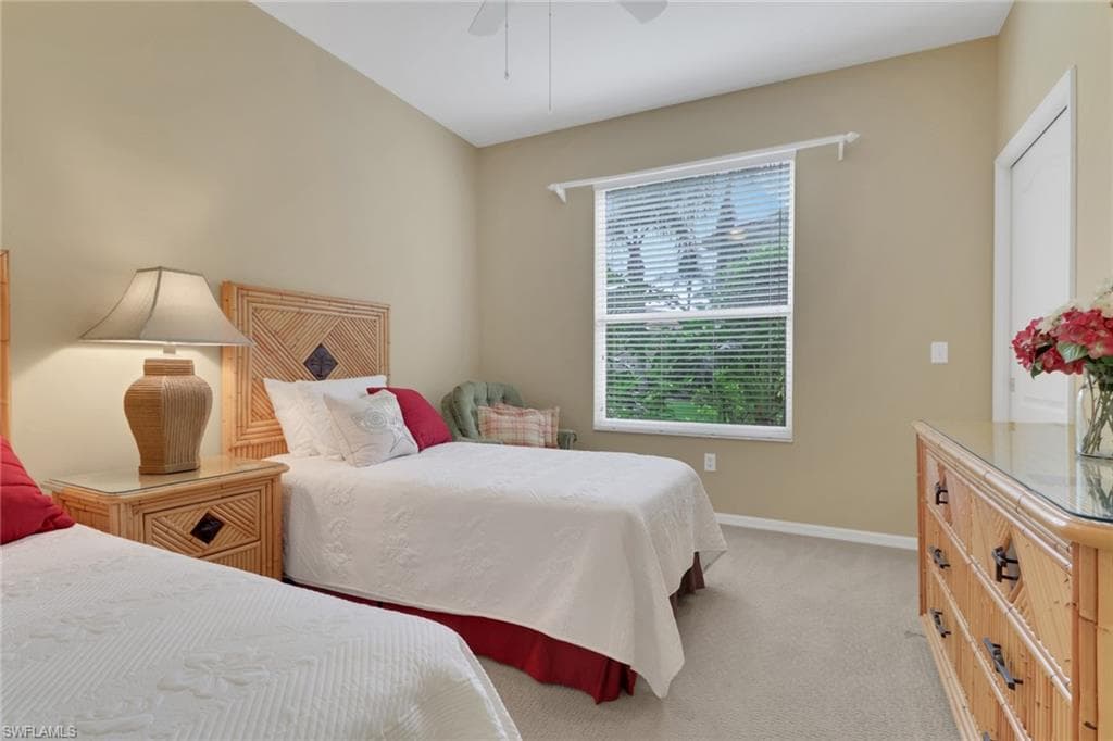 3840 Sawgrass Way 2811, Naples, FL 34112-21