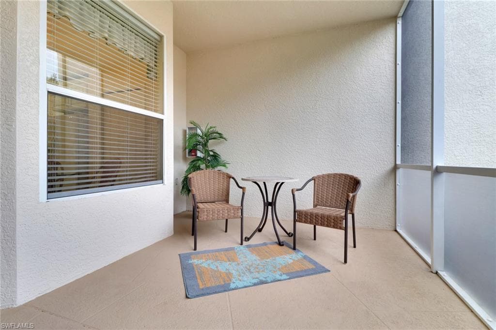 3840 Sawgrass Way 2811, Naples, FL 34112-26