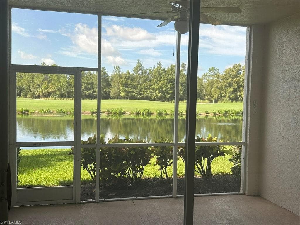 3840 Sawgrass Way 2811, Naples, FL 34112-27