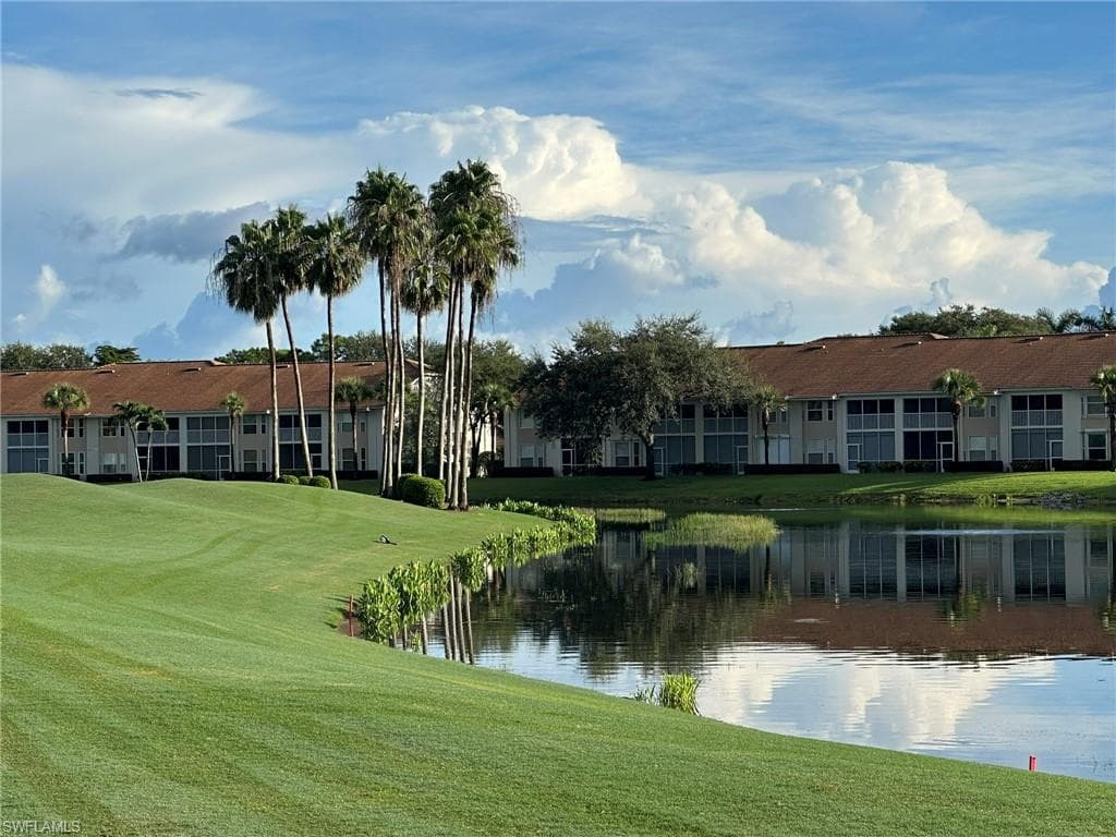 3840 Sawgrass Way 2811, Naples, FL 34112-29