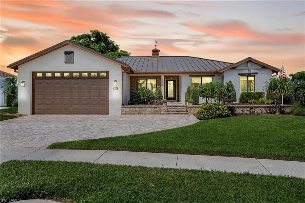 1030 Hartley St, Marco Island, FL 34145-3