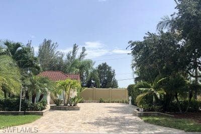 4580 Southern Breeze Dr, Naples, FL 34114-14