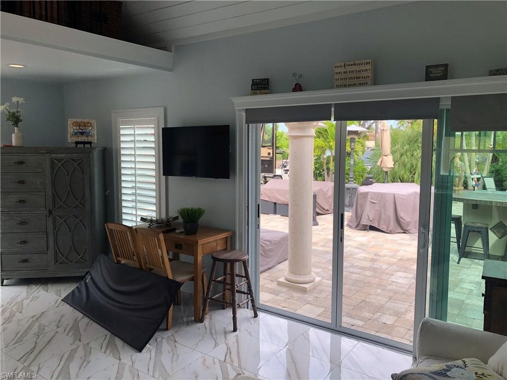 4580 Southern Breeze Dr, Naples, FL 34114-24