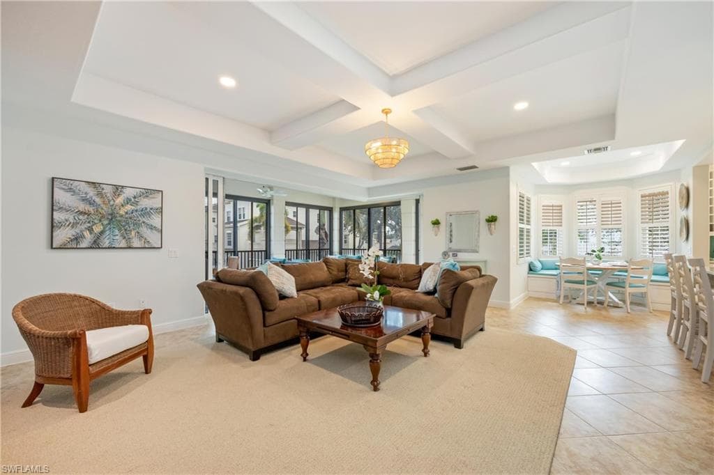 545 Avellino Isles Cir 202, Naples, FL 34119-10