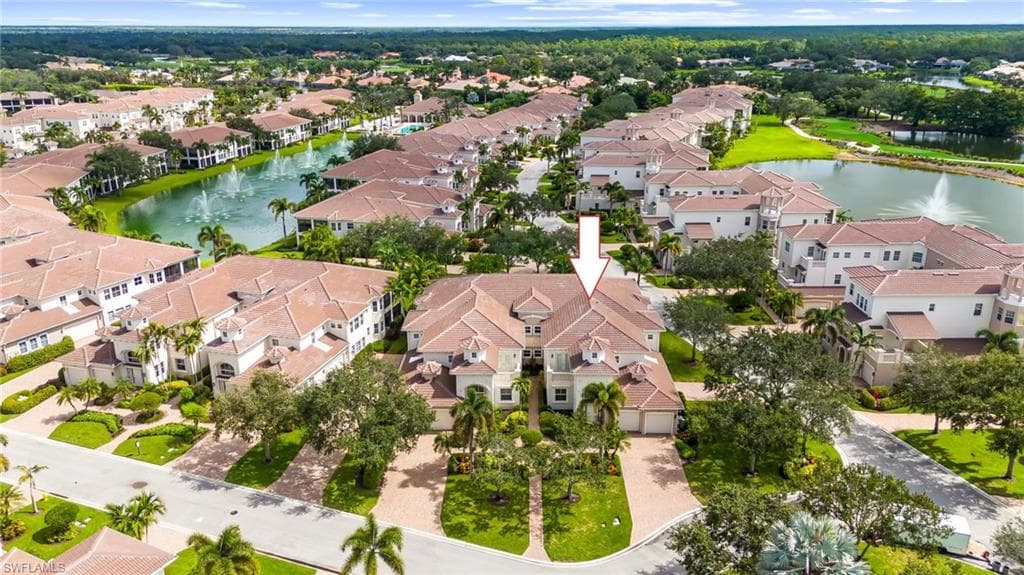 545 Avellino Isles Cir 202, Naples, FL 34119-2