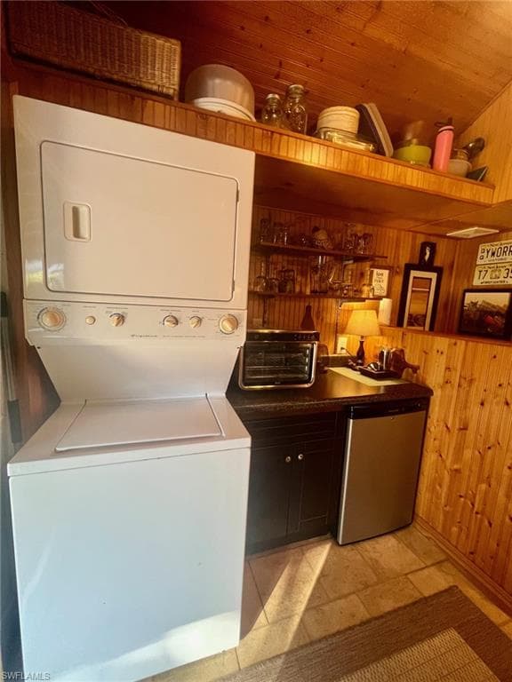 4432 Southern Breeze Dr, Naples, FL 34114-13