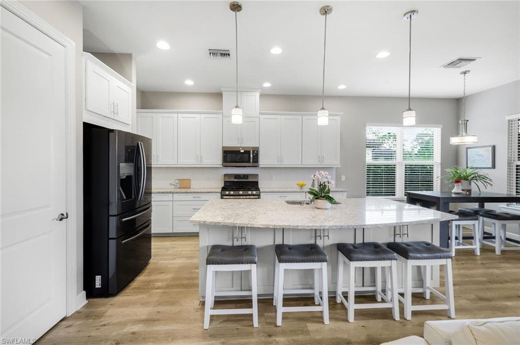 19687 Estero Pointe Ln, Fort Myers, FL 33908-10