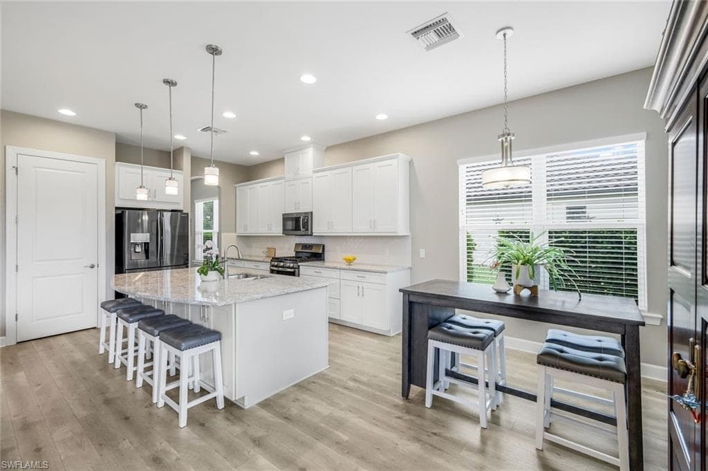 19687 Estero Pointe Ln, Fort Myers, FL 33908-12