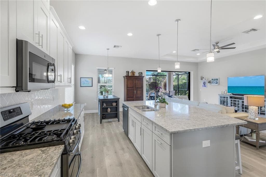 19687 Estero Pointe Ln, Fort Myers, FL 33908-14