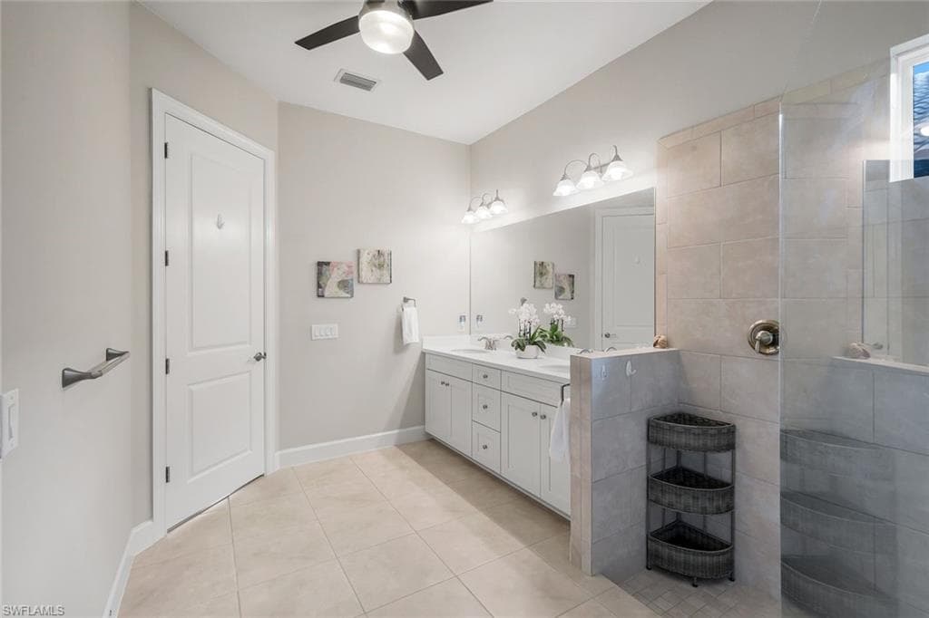 19687 Estero Pointe Ln, Fort Myers, FL 33908-20