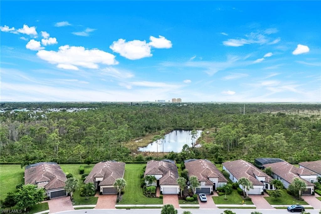 19687 Estero Pointe Ln, Fort Myers, FL 33908-33