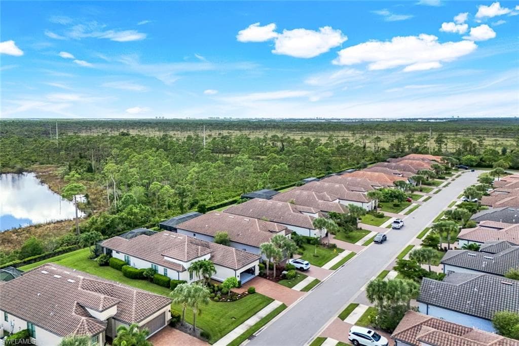 19687 Estero Pointe Ln, Fort Myers, FL 33908-38