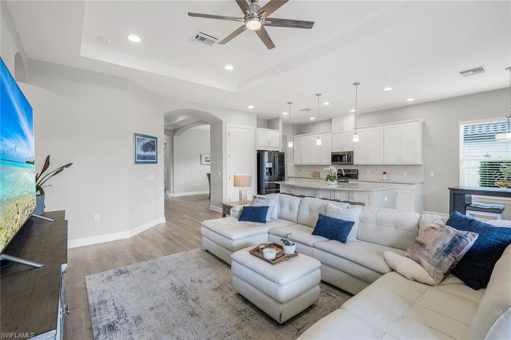 19687 Estero Pointe Ln, Fort Myers, FL 33908-6